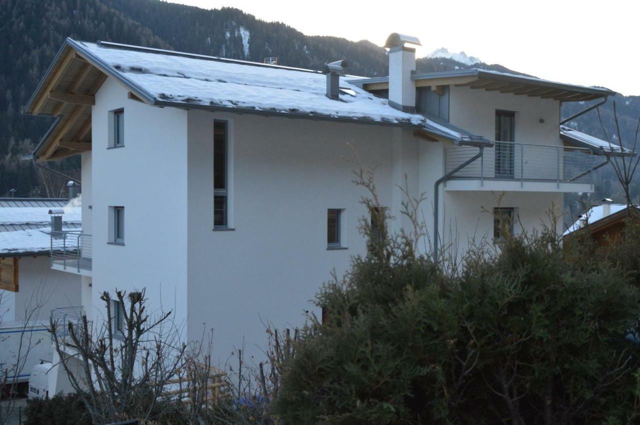 Ferienwohnung Casa Ai Stabli Mezzana  Exterior foto
