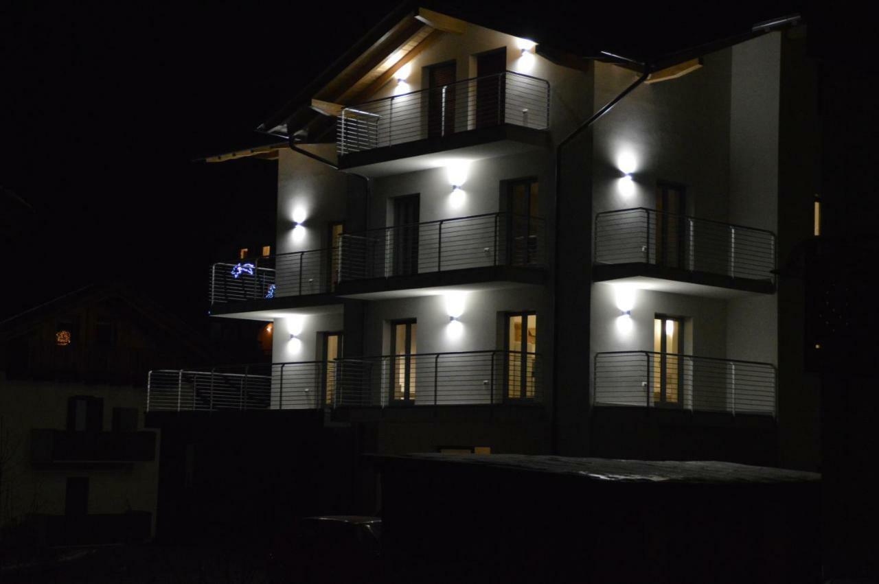 Ferienwohnung Casa Ai Stabli Mezzana  Exterior foto