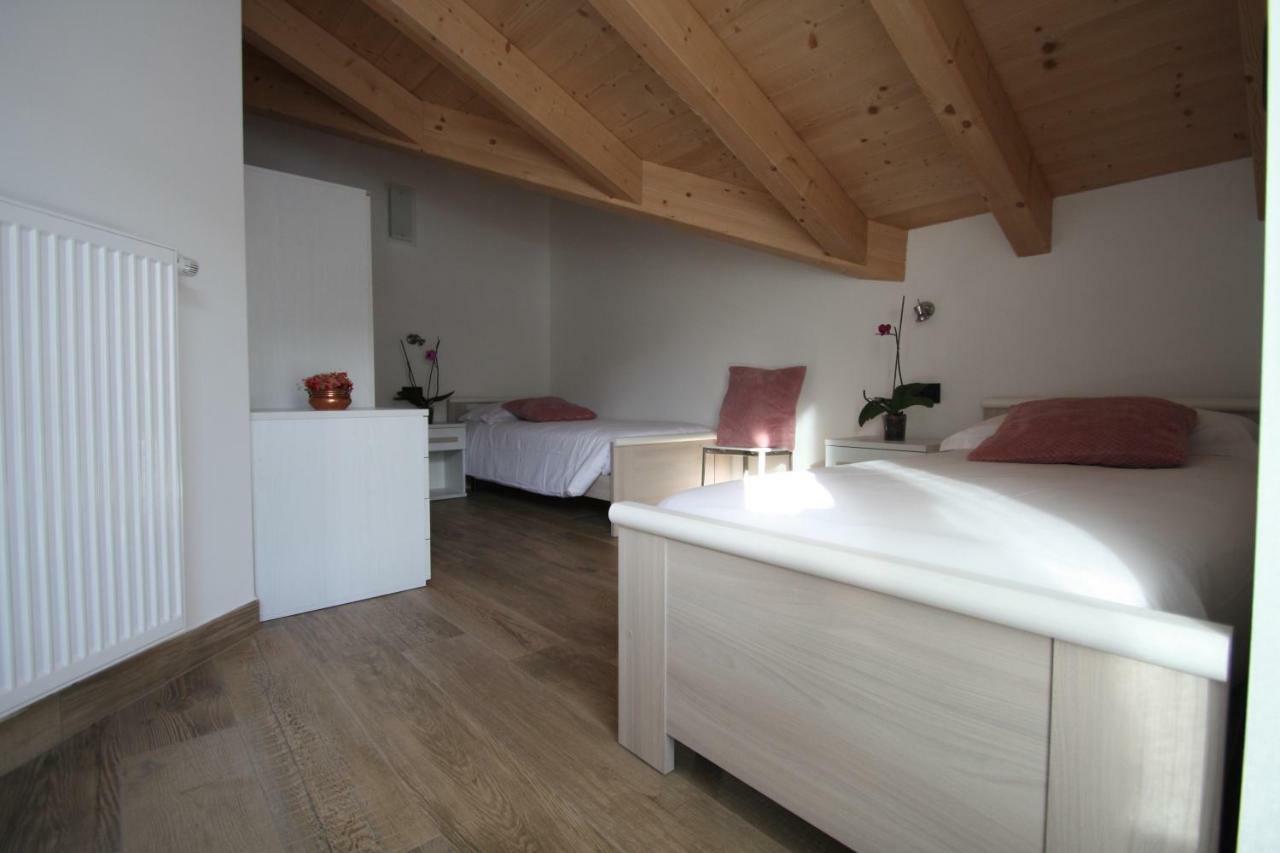 Ferienwohnung Casa Ai Stabli Mezzana  Exterior foto