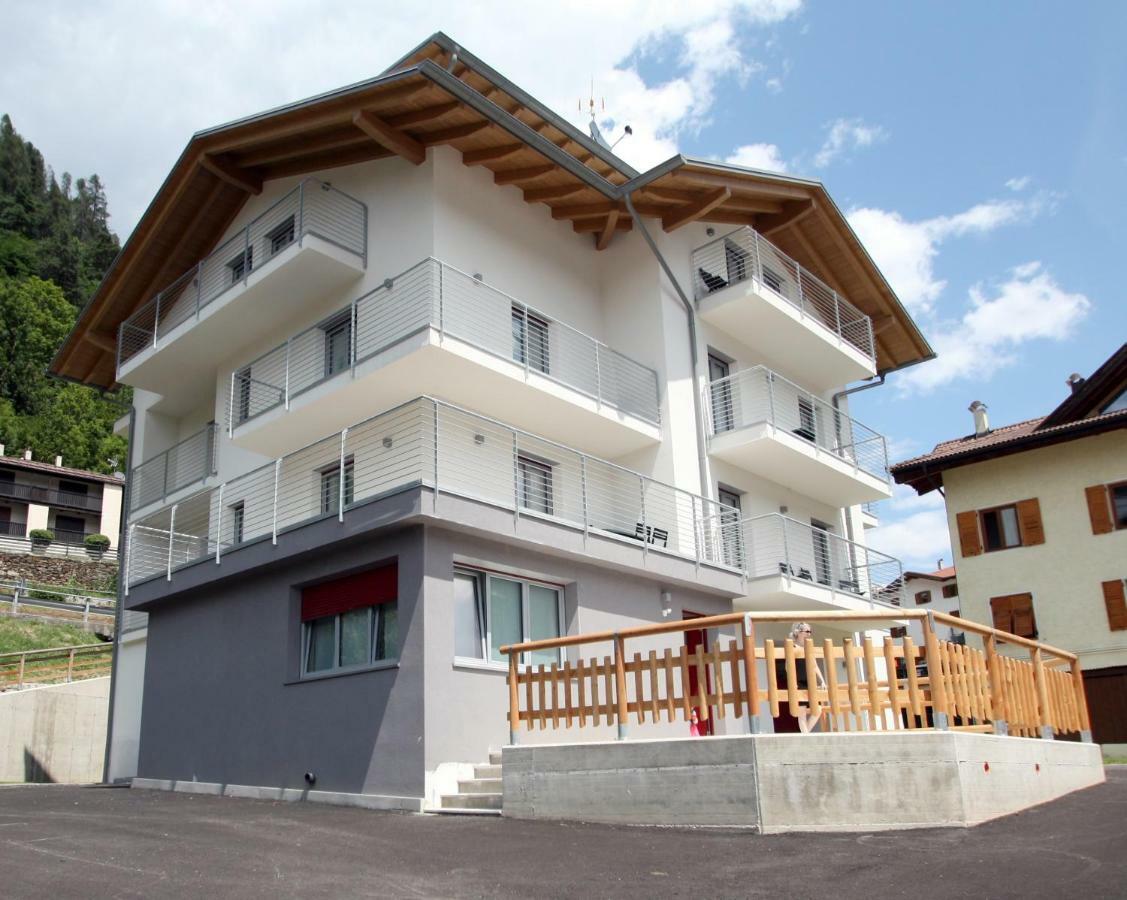 Ferienwohnung Casa Ai Stabli Mezzana  Exterior foto