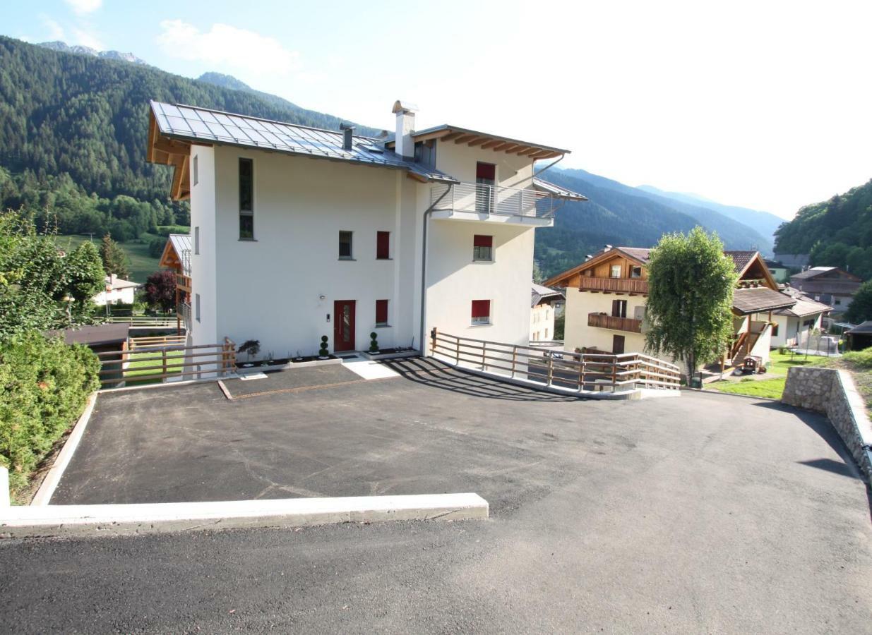 Ferienwohnung Casa Ai Stabli Mezzana  Exterior foto